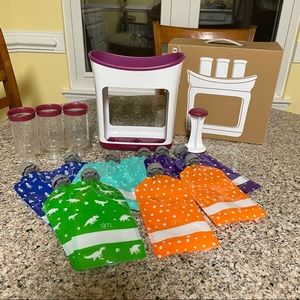 Infantino Squeezee Station Squeeze Pouch Maker Reusable Pouches